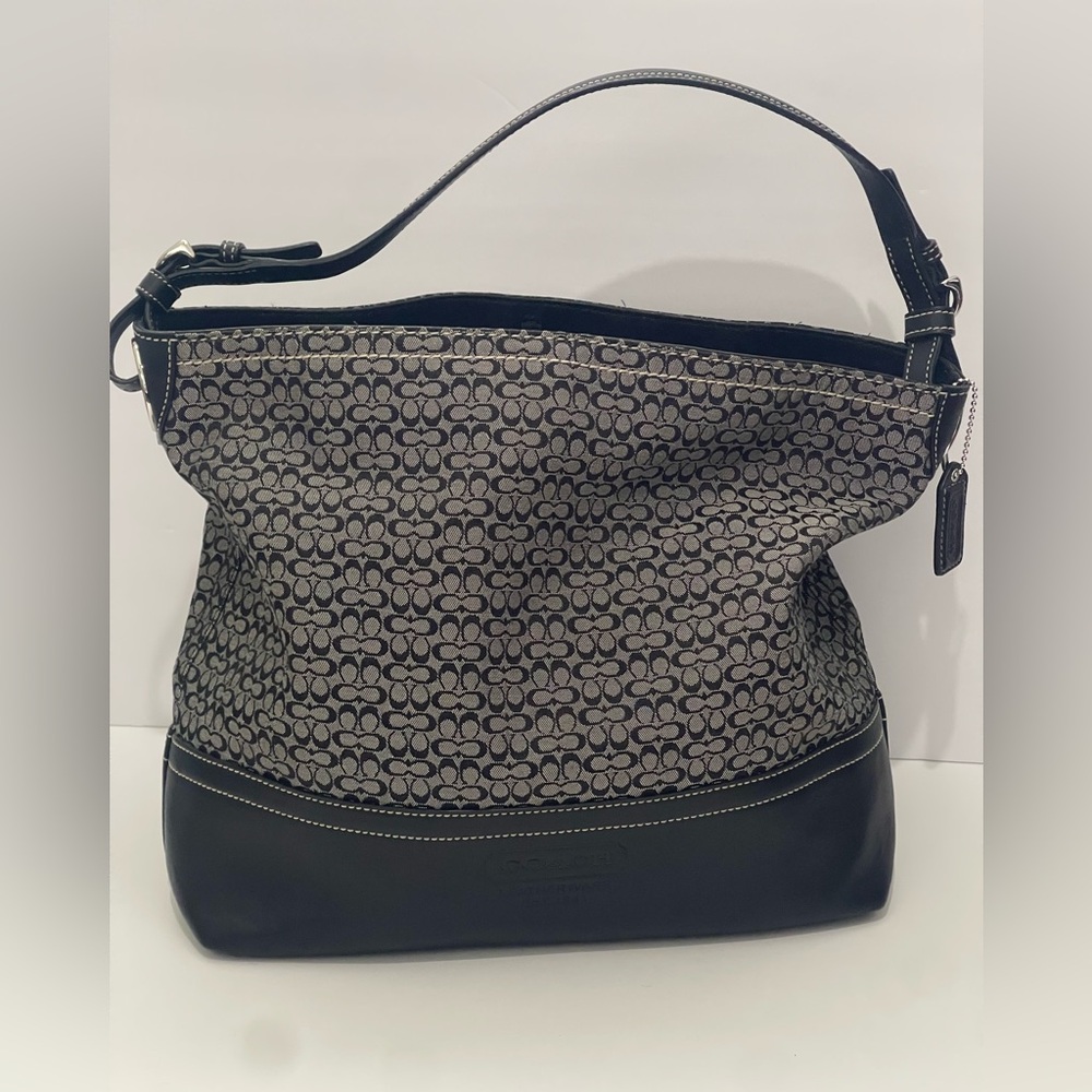 Coach Little CC Large Tote shoulder Bag – Signature Logo - Picture 2 of 16